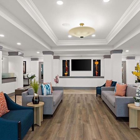 Comfort Suites Vero Beach I-95 מראה חיצוני תמונה