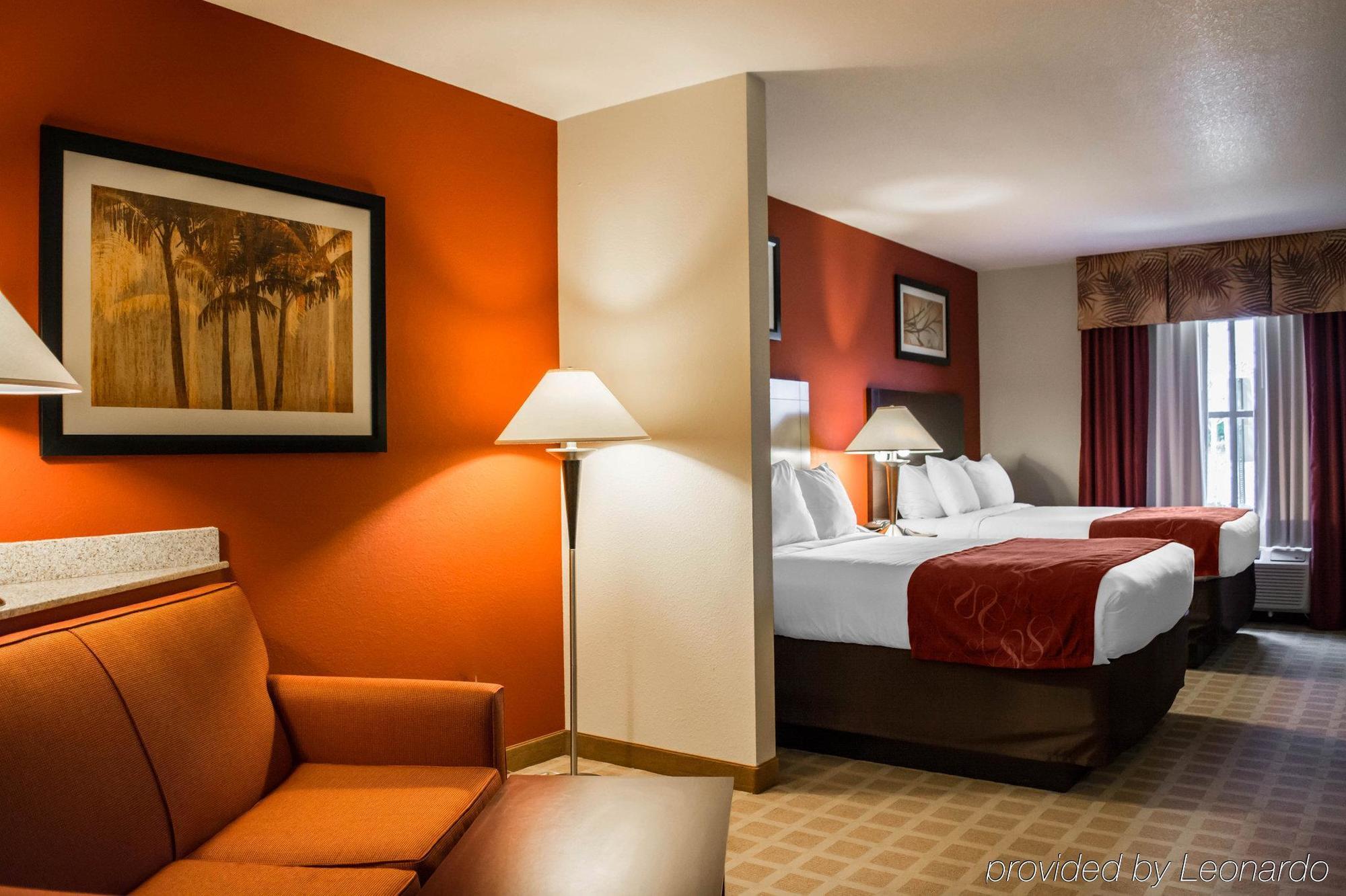 Comfort Suites Vero Beach I-95 מראה חיצוני תמונה