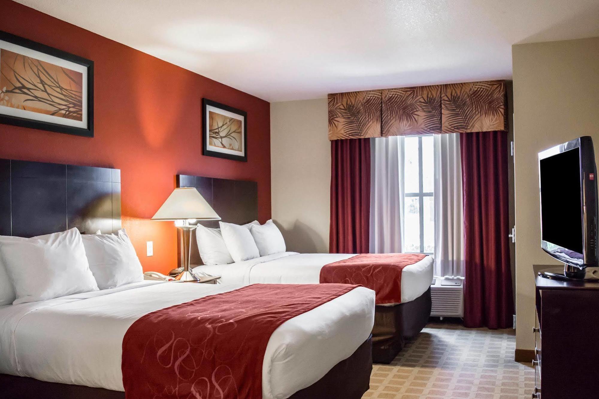 Comfort Suites Vero Beach I-95 מראה חיצוני תמונה